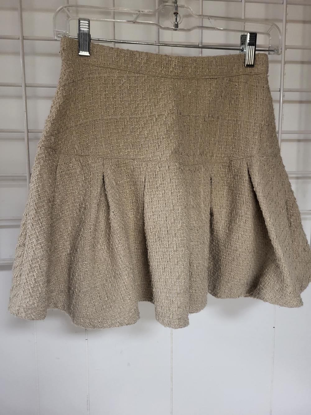 Kendall & Kylie Taupe Textured Flared Skirt, Size M